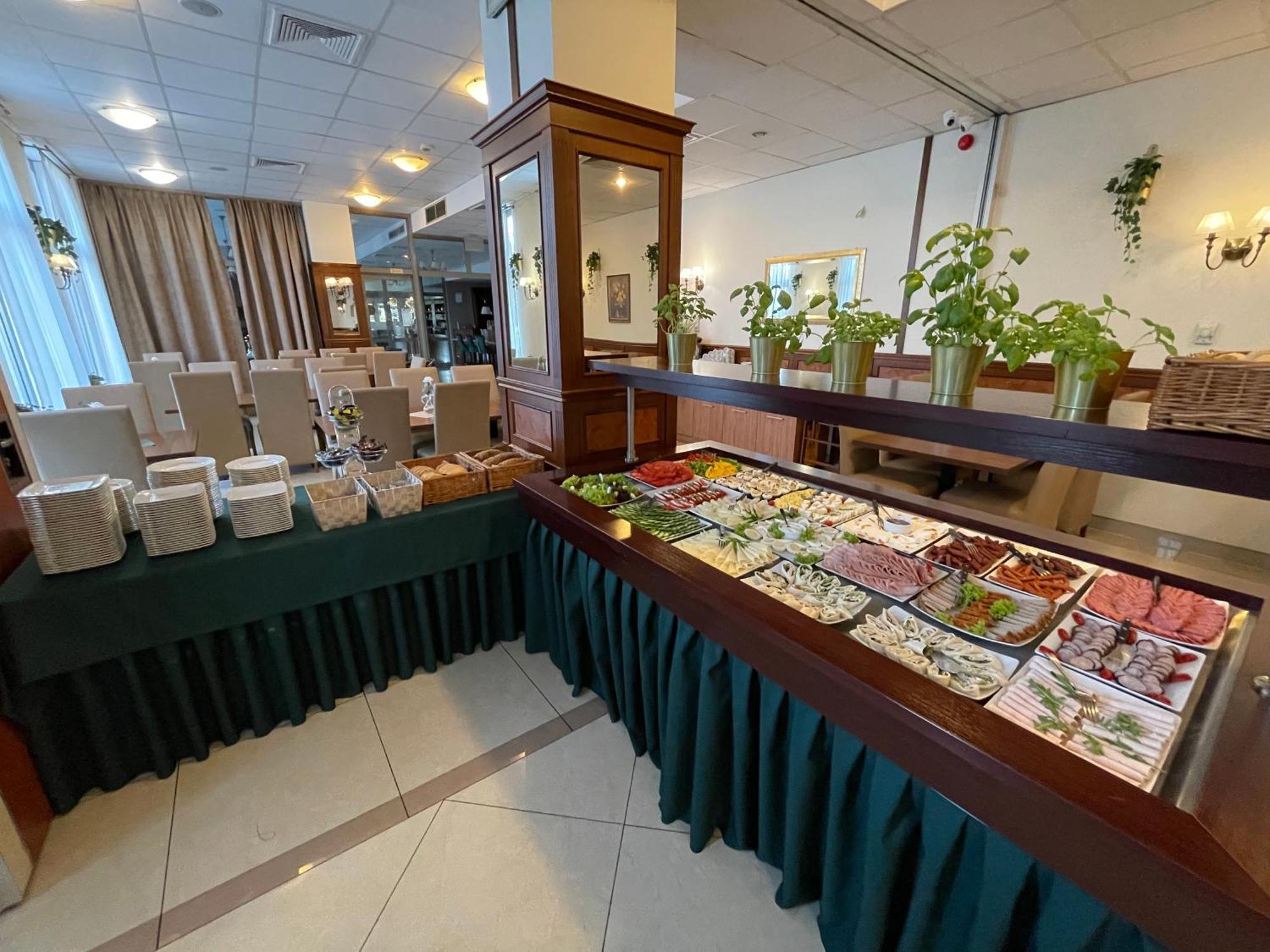 Hotel Great Polonia Conrad 4*